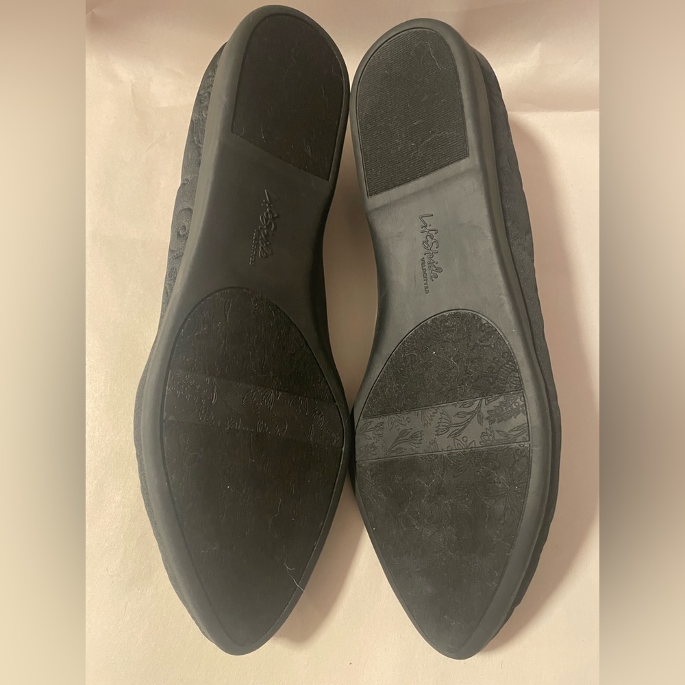 Life Stride Women’s Black Flat - Picture 3 of 4